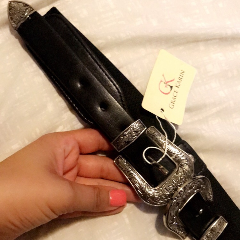Double buckle belt